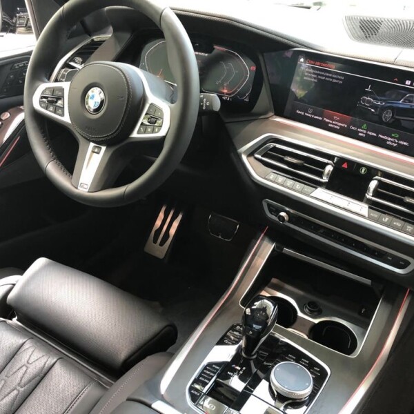 BMW X7 из Германии (30486)