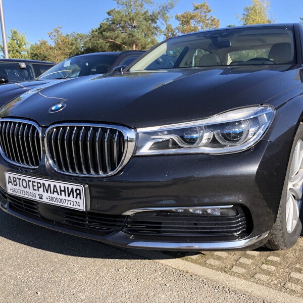BMW 7-серии из Германии (21761)
