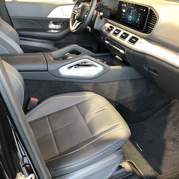 Mercedes-Benz GLE-Klasse из Германии (21855)