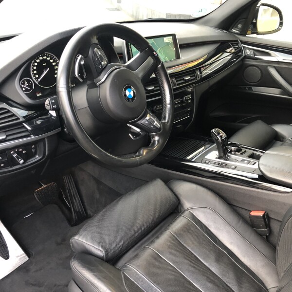 BMW X5  из Германии (22307)