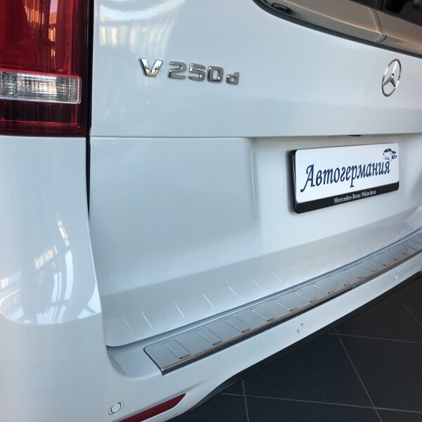 Mercedes-Benz Vito/ Viano V220, V250, V300 из Германии (22405)