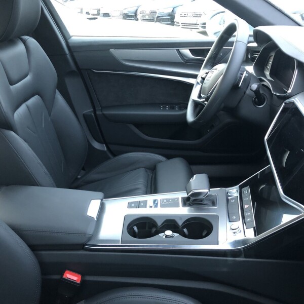 Audi A6  из Германии (22810)