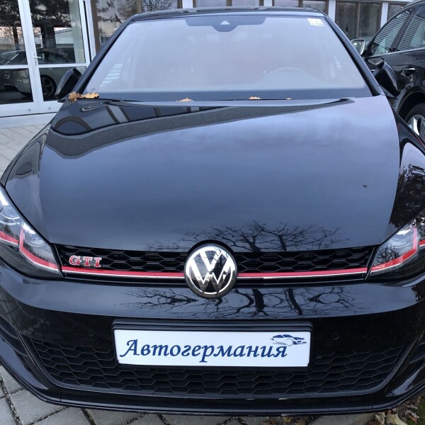 Volkswagen Golf из Германии (22882)