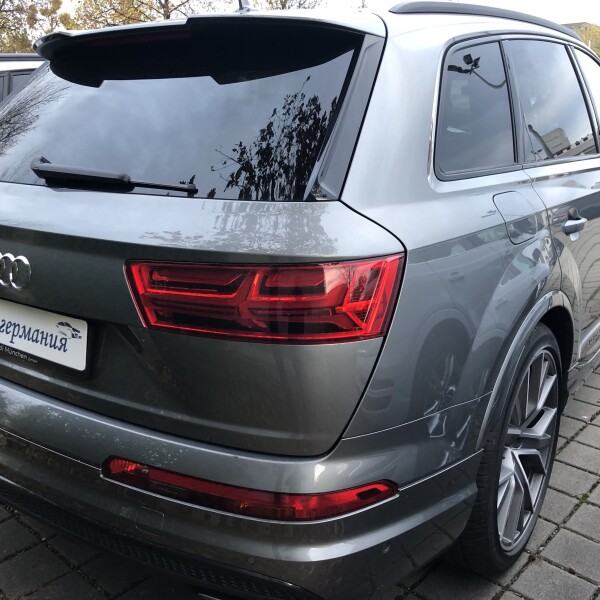 Audi SQ7 из Германии (23104)