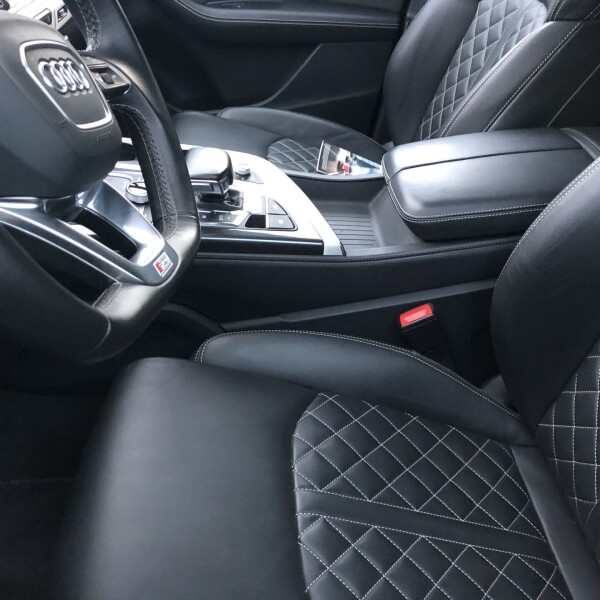 Audi SQ7 из Германии (23100)