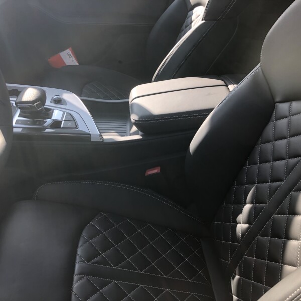 Audi Q7 из Германии (23295)