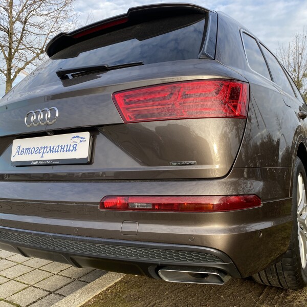 Audi Q7 из Германии (23609)