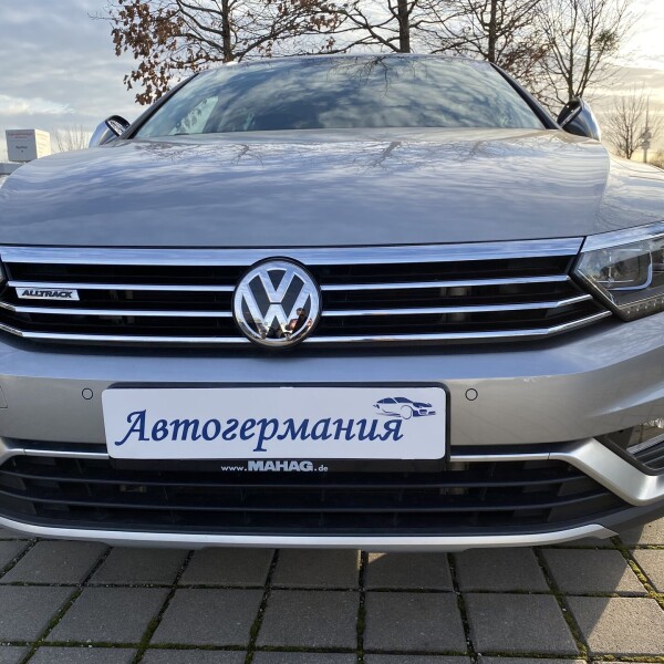 Volkswagen Alltrack из Германии (23704)