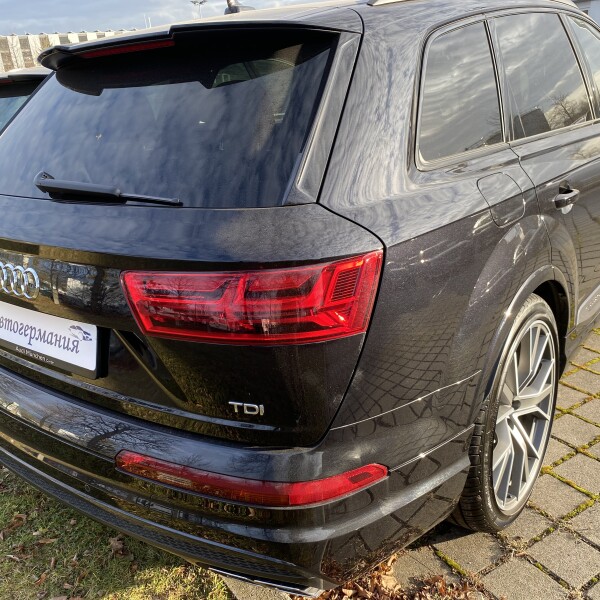 Audi SQ7 из Германии (23783)
