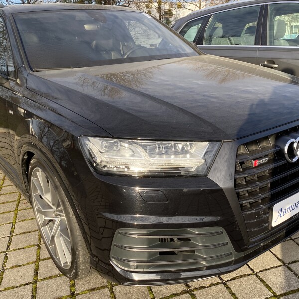 Audi SQ7 из Германии (23774)