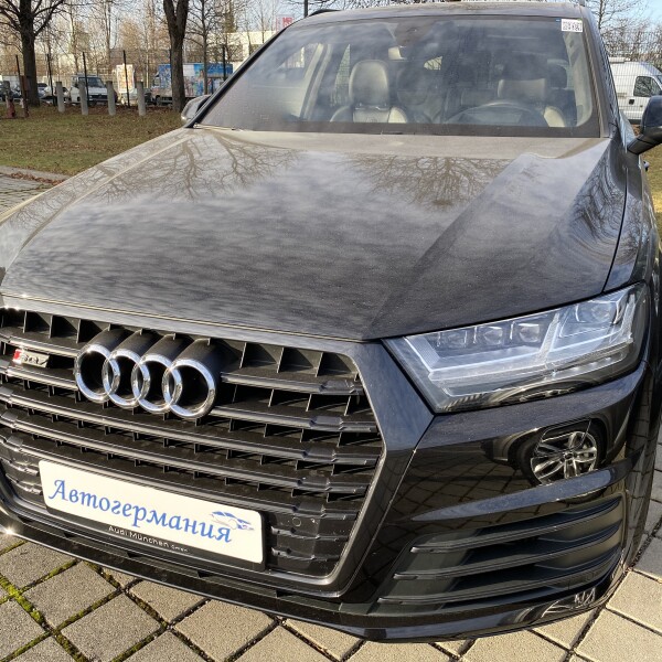 Audi SQ7 из Германии (23769)