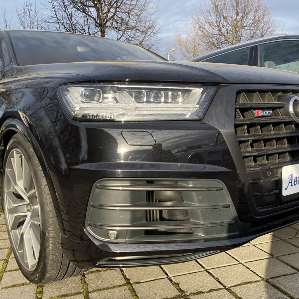 Audi SQ7 из Германии (23776)