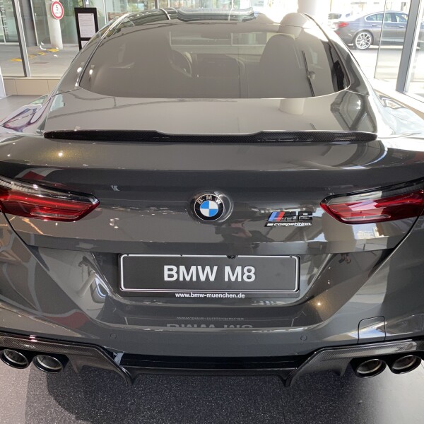 BMW M8 из Германии (23910)