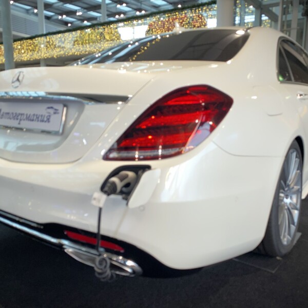 Mercedes-Benz S-Klasse из Германии (24180)