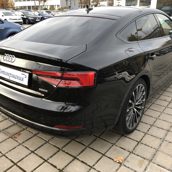 Audi A5  из Германии (24270)