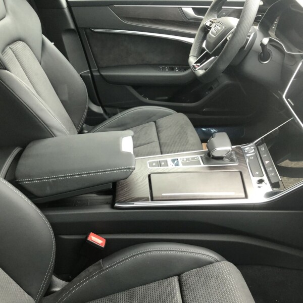 Audi A7  из Германии (24318)