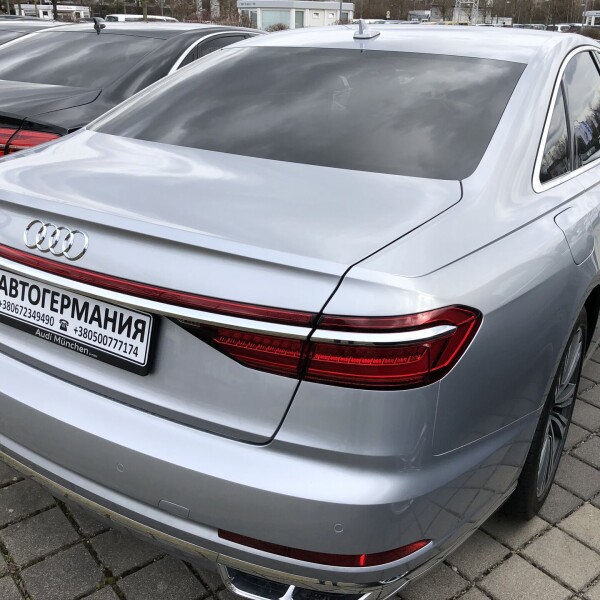 Audi A8  из Германии (24348)