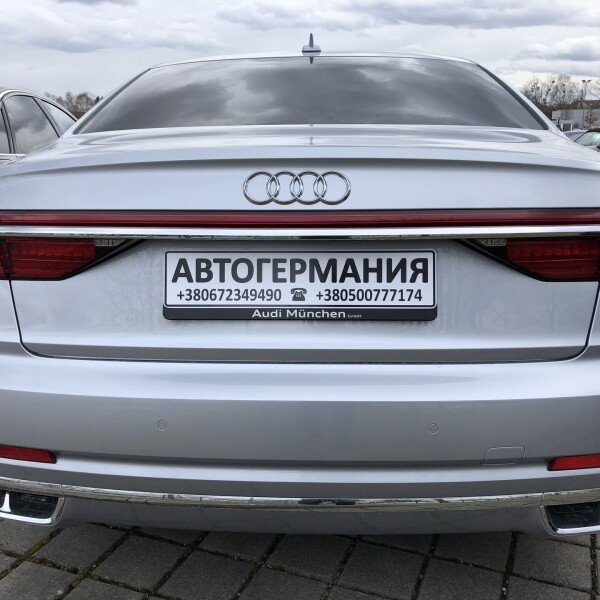 Audi A8  из Германии (24347)