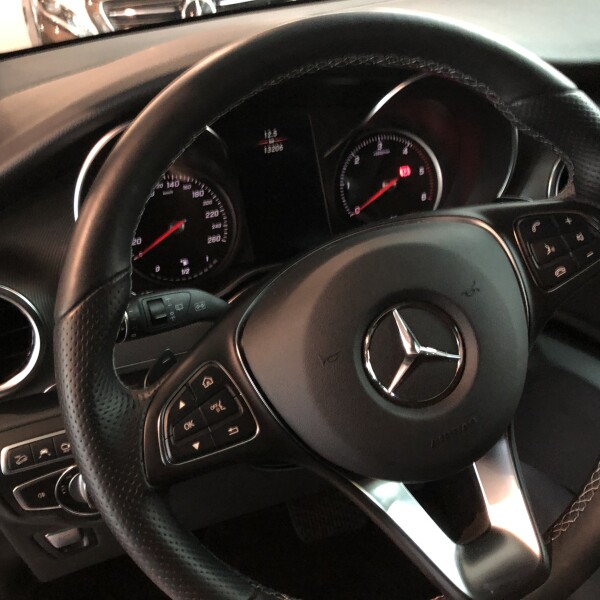Mercedes-Benz Vito/ Viano V220, V250, V300 из Германии (24434)