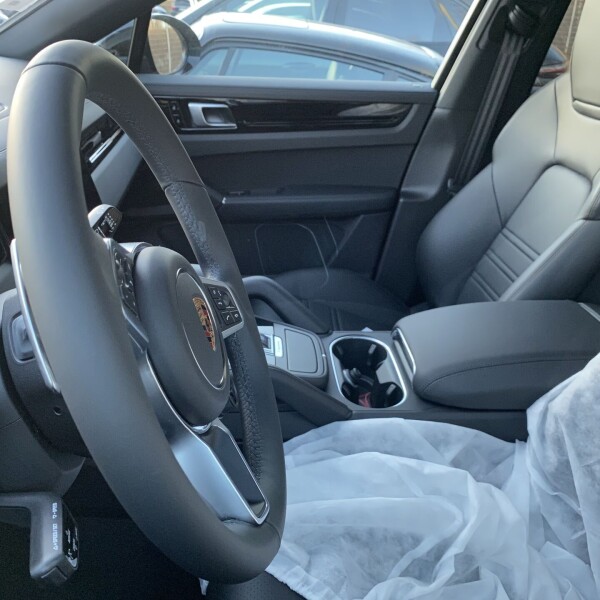Porsche Cayenne из Германии (24535)