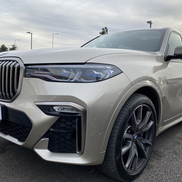 BMW X7 из Германии (24820)
