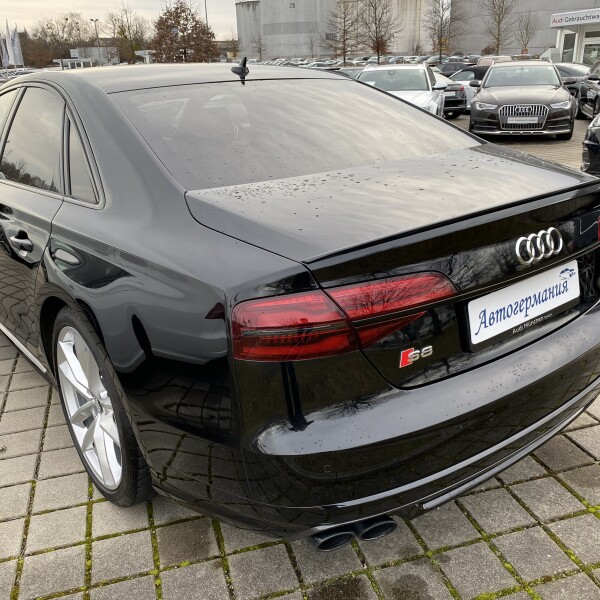 Audi S8  из Германии (25496)