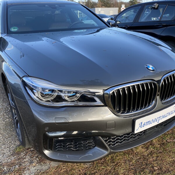 BMW 7-серии из Германии (25673)
