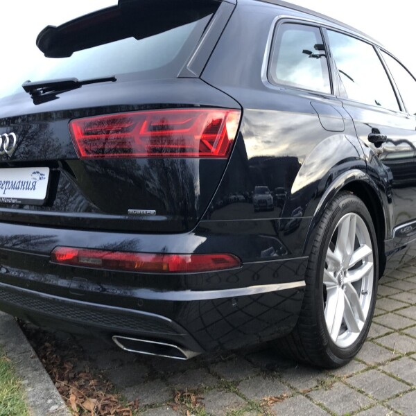 Audi Q7 из Германии (25781)