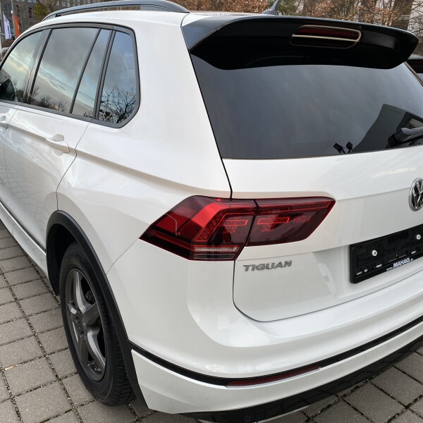 Volkswagen  Tiguan из Германии (25821)