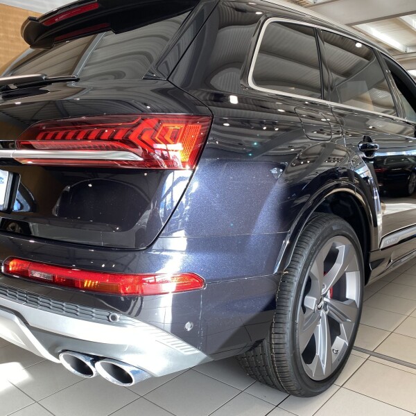Audi SQ7 из Германии (26200)