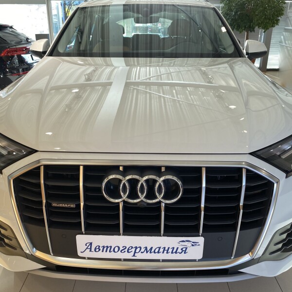 Audi Q7 из Германии (26245)