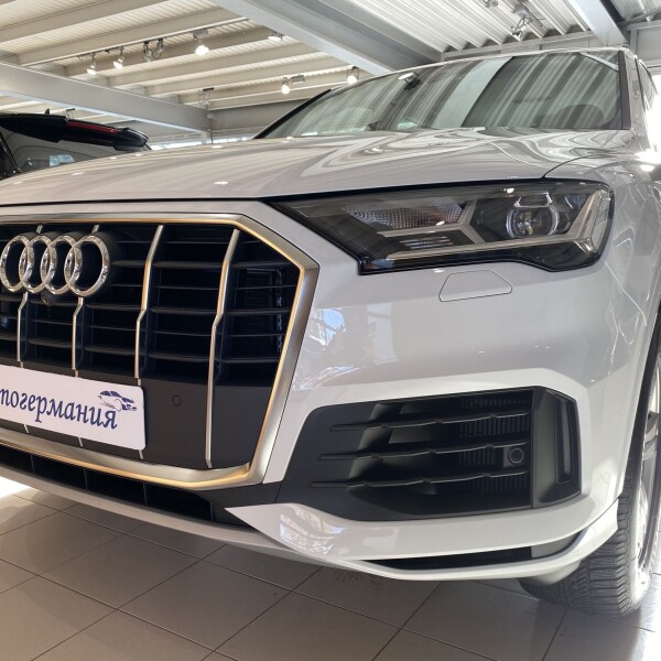 Audi Q7 из Германии (26248)