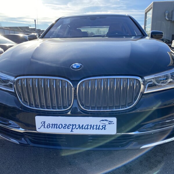 BMW 7-серии из Германии (26456)