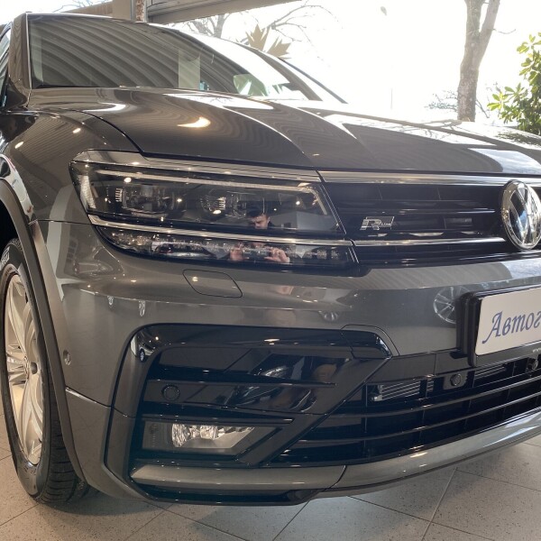 Volkswagen  Tiguan из Германии (26738)