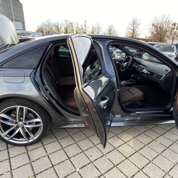 Audi A6  из Германии (26803)