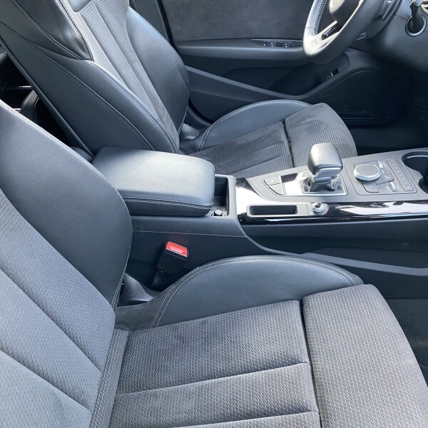 Audi S4 из Германии (26884)