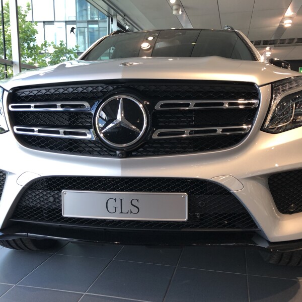 Mercedes-Benz GLS-Klasse из Германии (27158)
