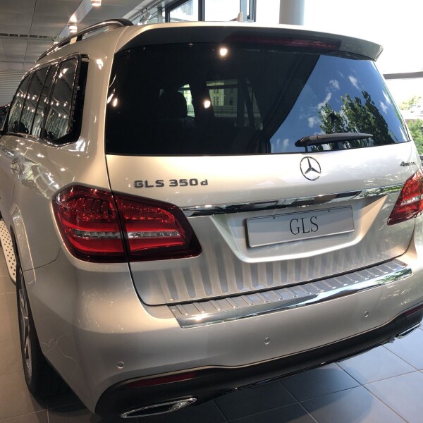 Mercedes-Benz GLS-Klasse из Германии (27167)