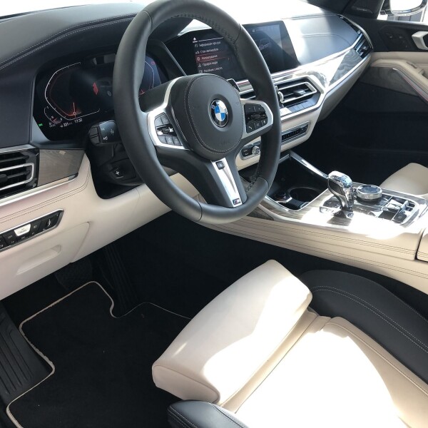 BMW X7 из Германии (27423)