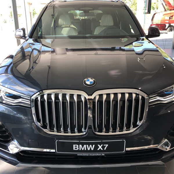BMW X7 из Германии (27383)