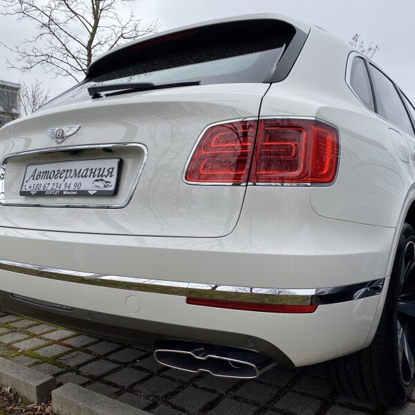 Bentley Bentayga из Германии (28184)