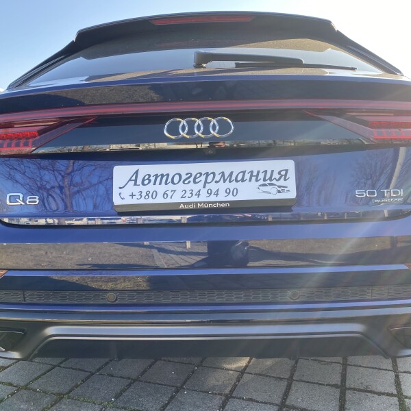 Audi Q8 из Германии (28217)