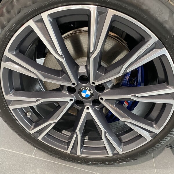 BMW X7 из Германии (28875)
