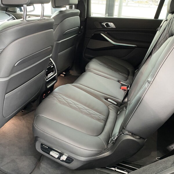 BMW X7 из Германии (28880)