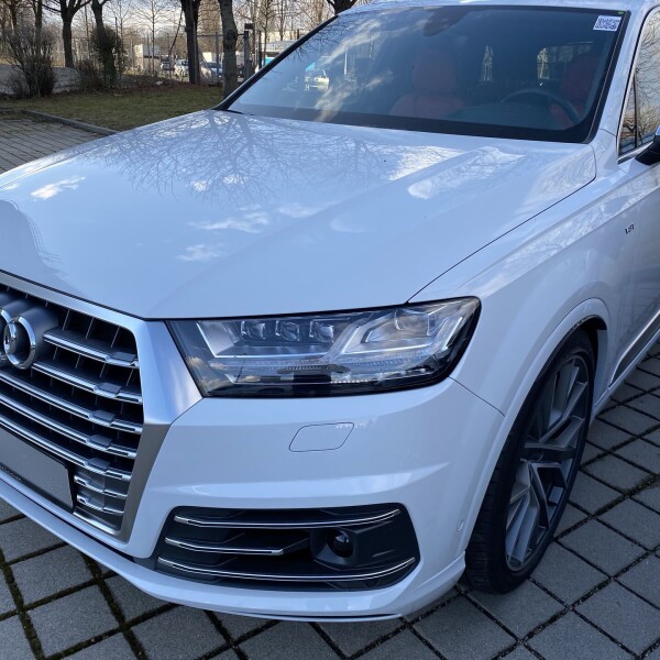 Audi SQ7 из Германии (29039)