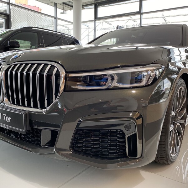 BMW 7-серии из Германии (29173)