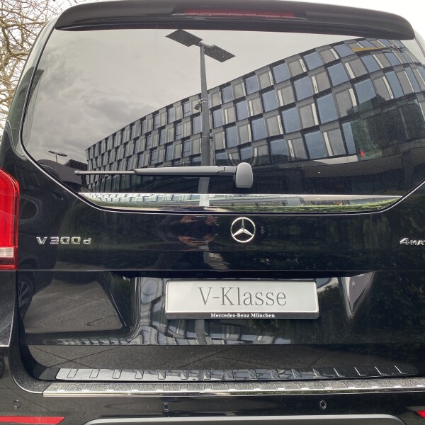 Mercedes-Benz Vito/ Viano V220, V250, V300 из Германии (29292)
