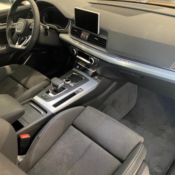 Audi Q5 из Германии (29802)
