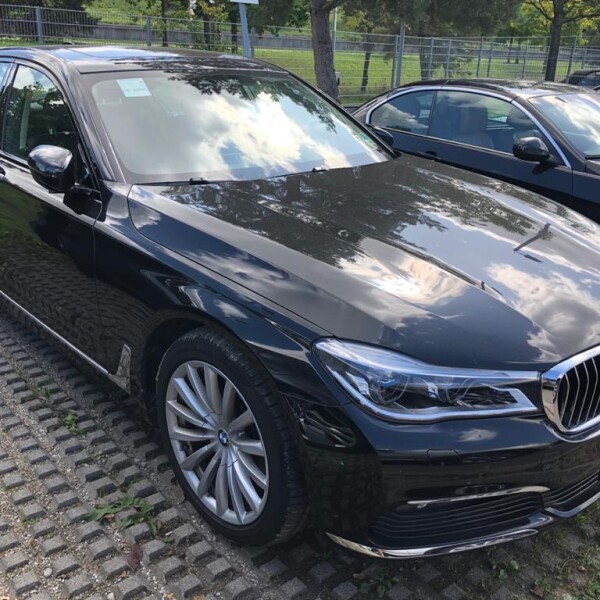 BMW 7-серии из Германии (29936)