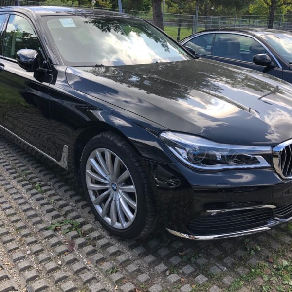 BMW 7-серии из Германии (29932)